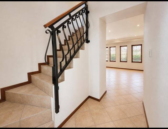 3 BEDROOM HOUSE FOR SALE IN OLYMPUS AH